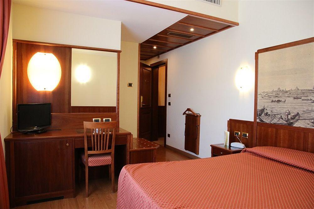 Hotel President Venezia Mestre Ngoại thất bức ảnh